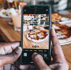 réseaux sociaux pizzadoor
